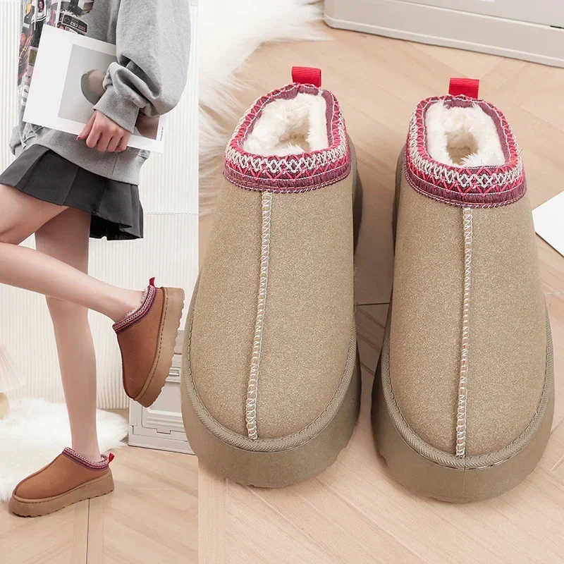 Luxe Vrouwen Wol Slippers met Platform voor Maximale Warmte