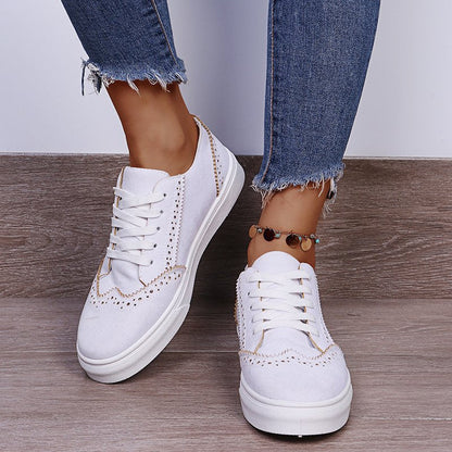 Lage Dames Sneakers met Veters – hippe en Comfortabel